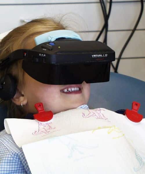 petiente-fille-dentiste-vr